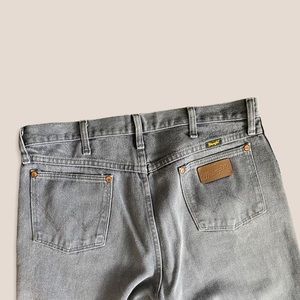 Grey vintage wranglers!